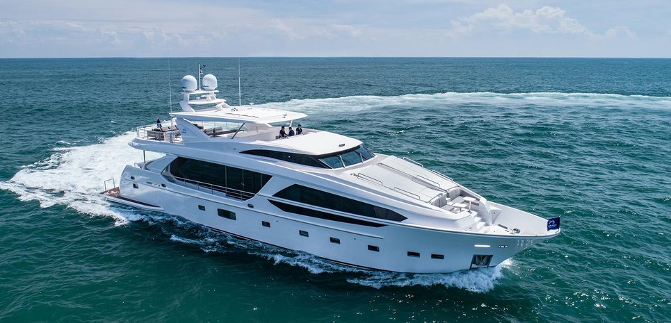 Horizon CC115 Charter Yacht