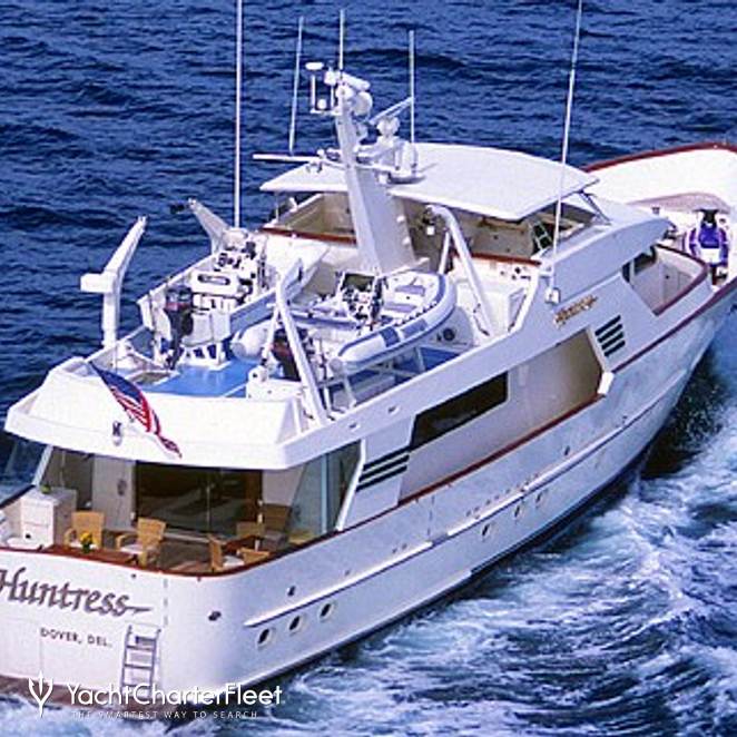 huntress yacht charter
