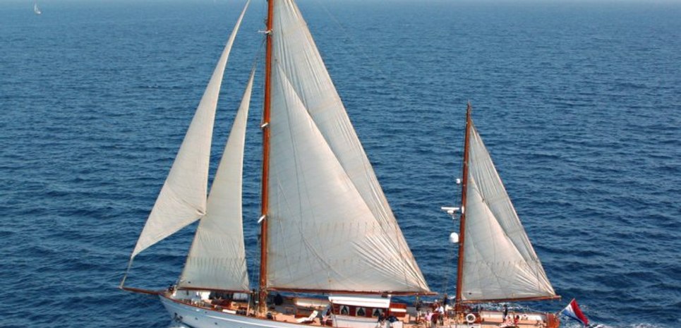 Iduna Charter Yacht