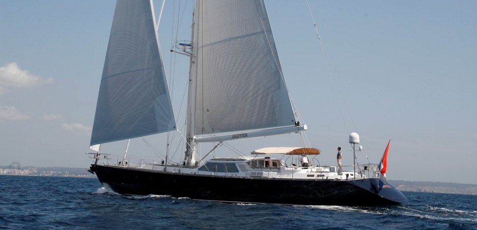 Ikaron Charter Yacht