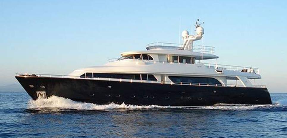 Imperial Dream Charter Yacht