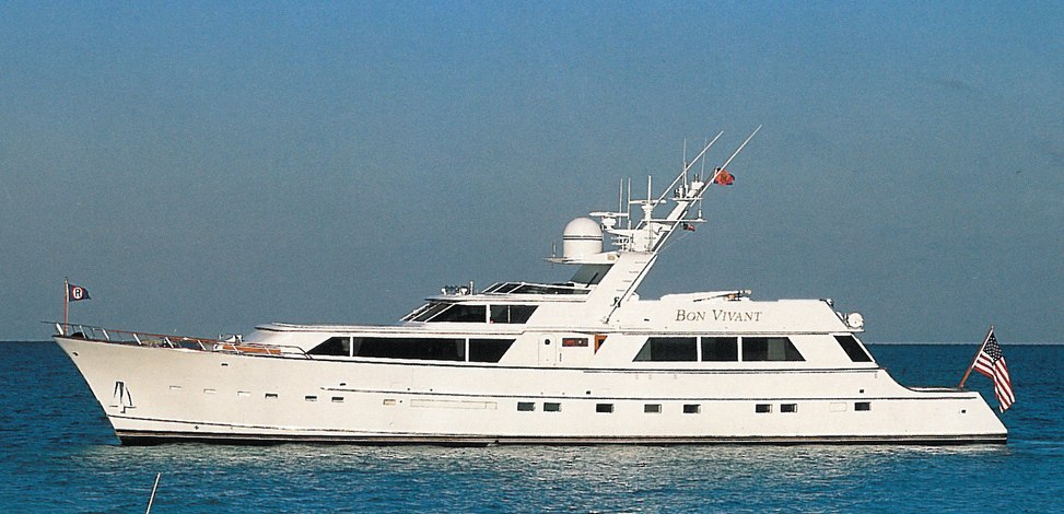 independence yacht charter