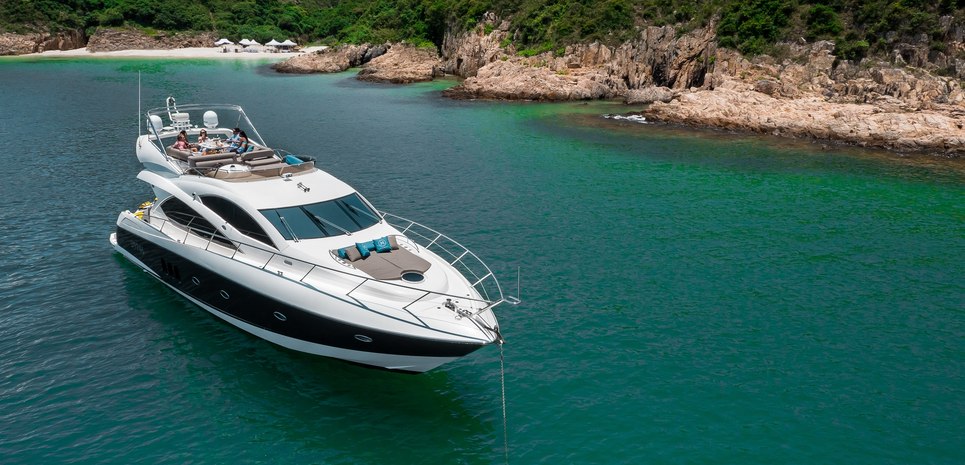 Infinity Eight Charter Yacht