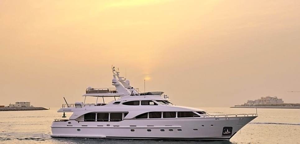 Inspir8 Charter Yacht