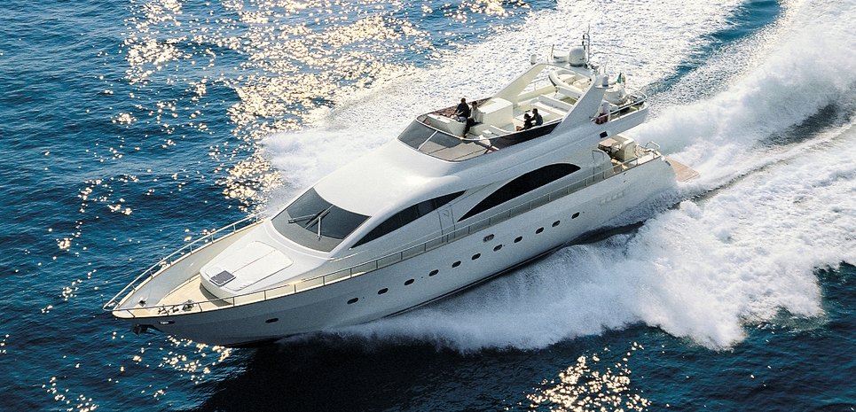 Jauni Charter Yacht