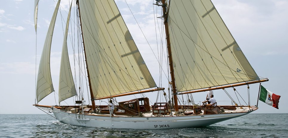 Javelin Charter Yacht