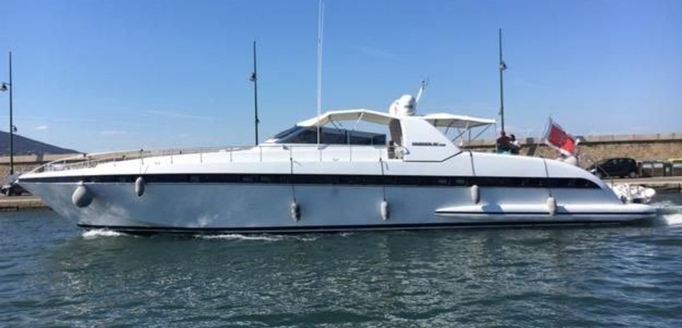 Justed Charter Yacht