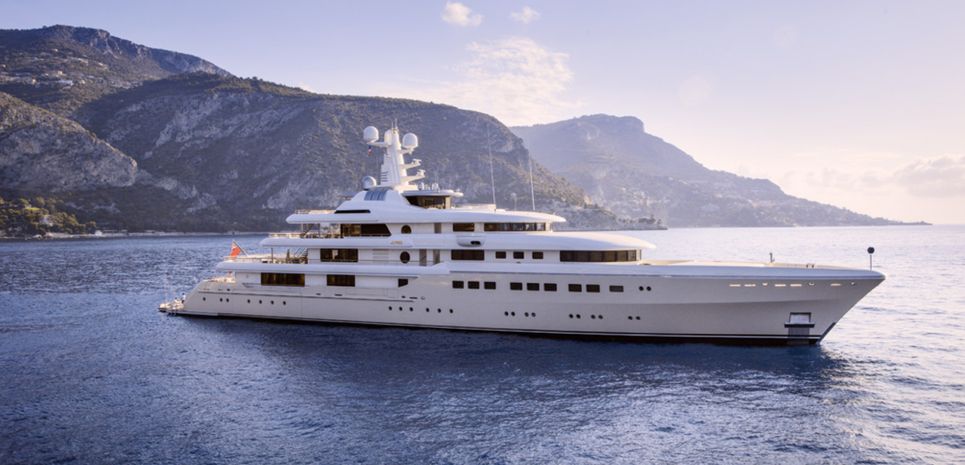 Kibo Charter Yacht