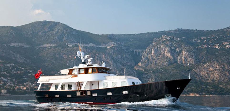 La Fidanzata Charter Yacht