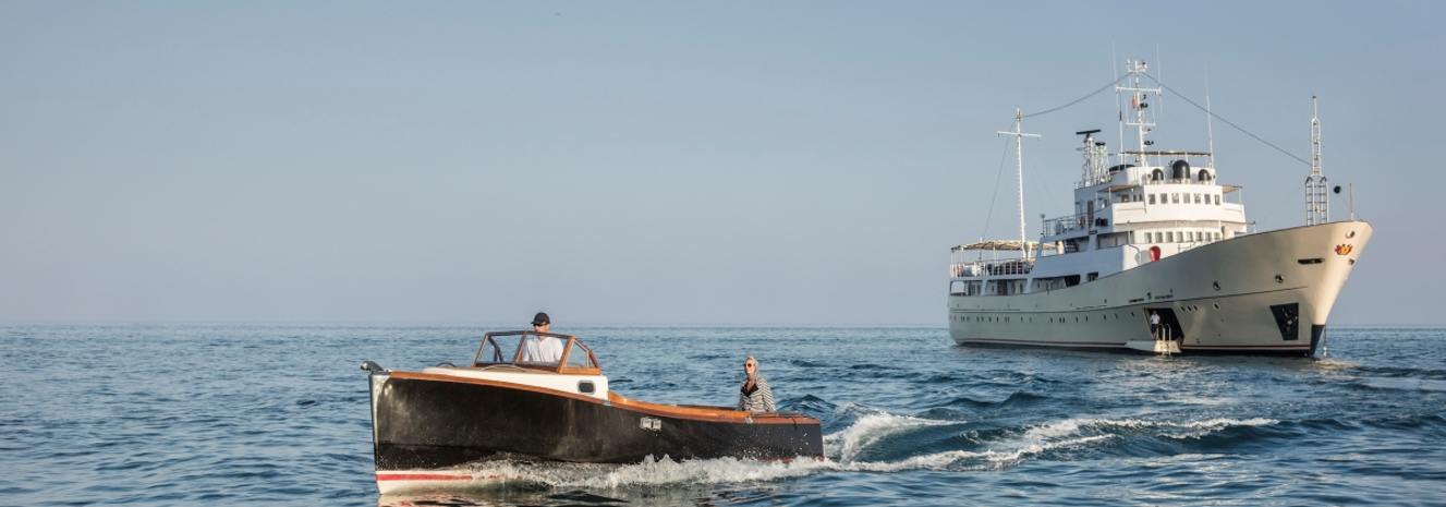 La Sultana Charter Yacht