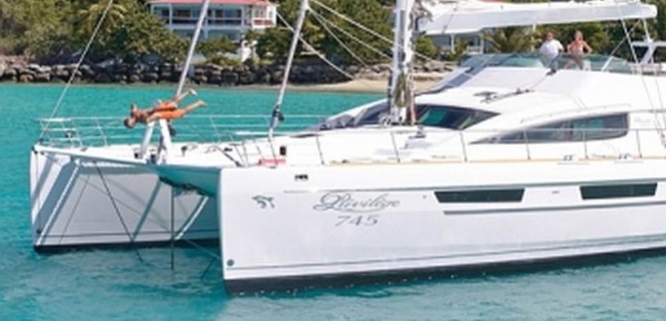 Lady Alliaura Charter Yacht