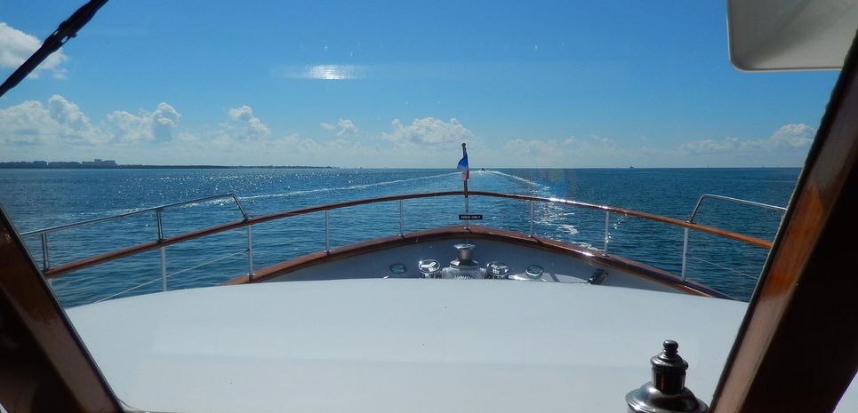 Lady Chateau Charter Yacht