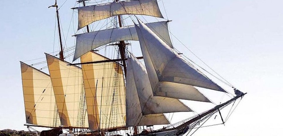 Lady Ellen Charter Yacht