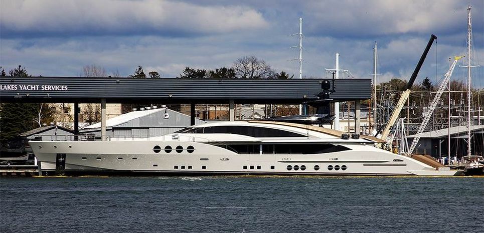 Lady M Charter Yacht