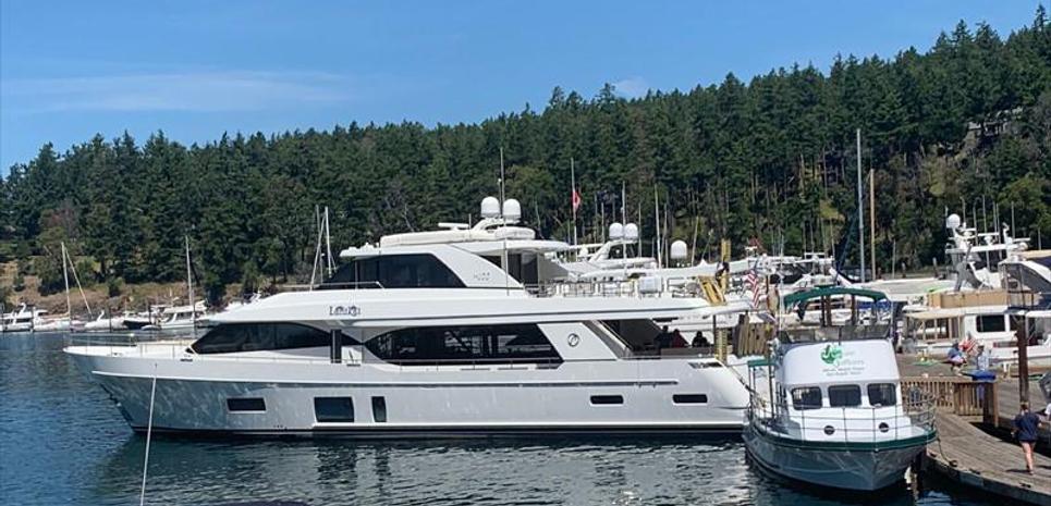 Lanikai Charter Yacht