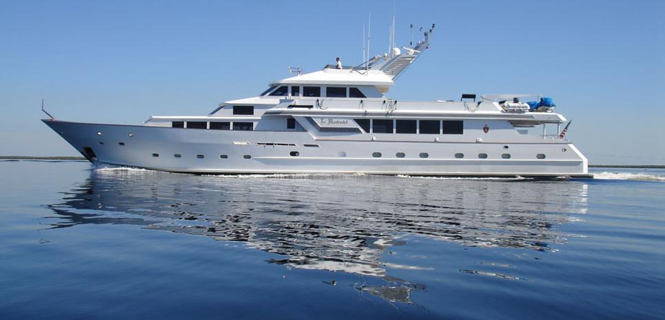 Le Montrachet Charter Yacht