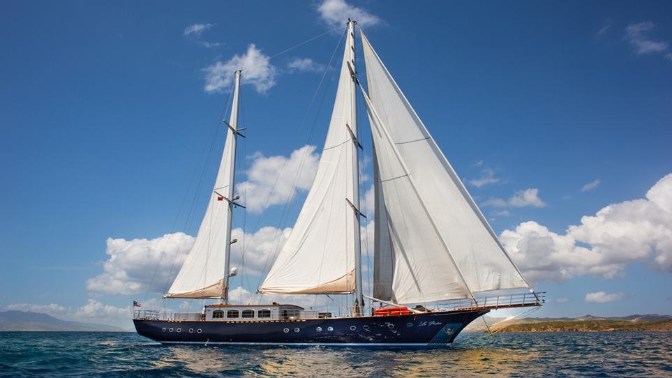Le Pietre Charter Yacht