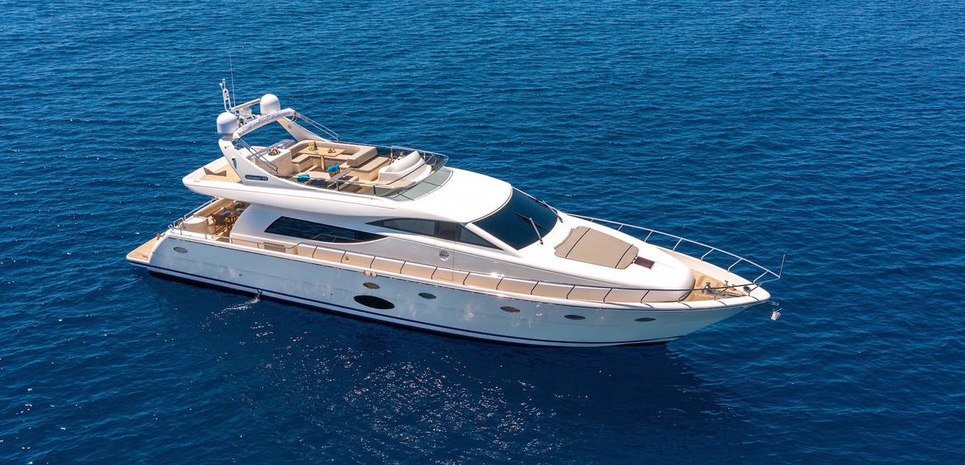 Legend Charter Yacht