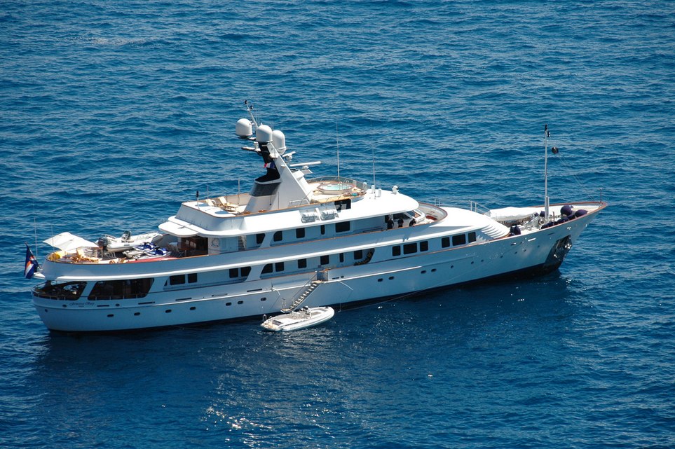 Legend Charter Yacht