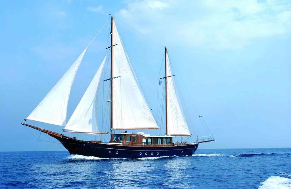 Liana H Charter Yacht