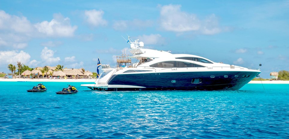 Lilly Charter Yacht