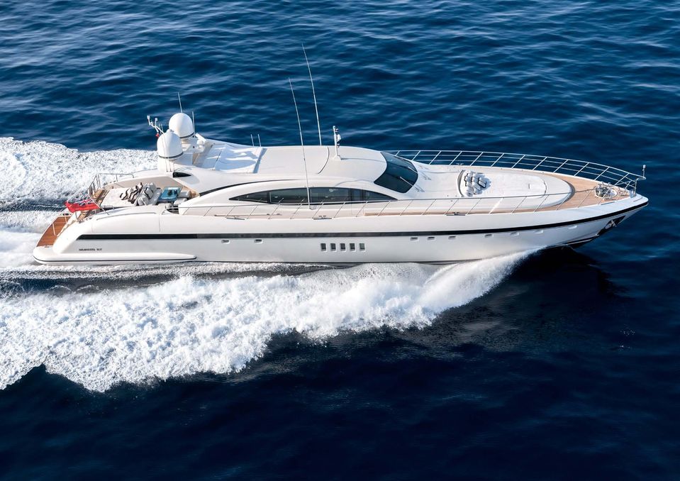 Lionchase Charter Yacht
