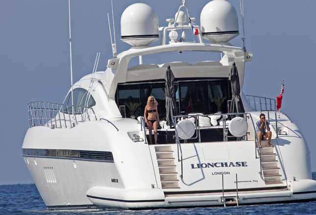 lionchase yacht owner