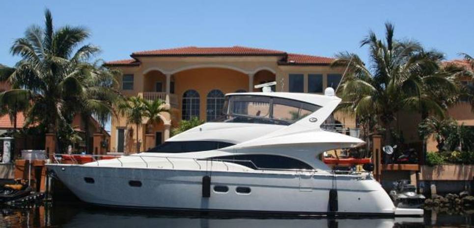 Little Castle Charter Yacht
