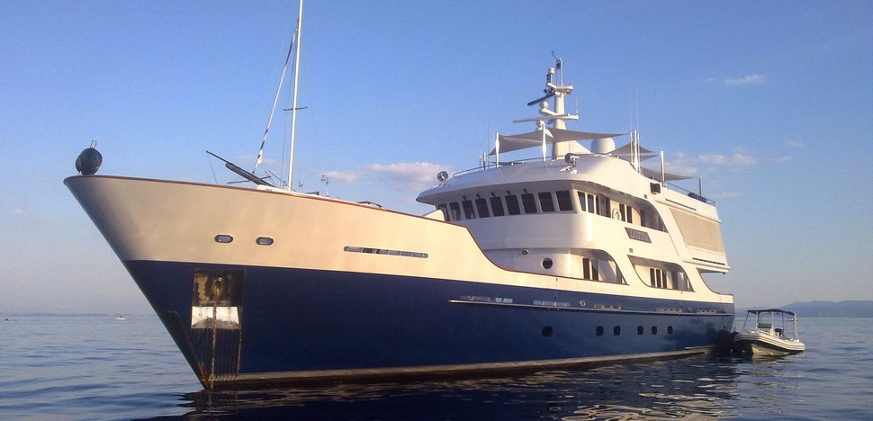 LOTUS Yacht - Newcastle | Yacht Charter Fleet