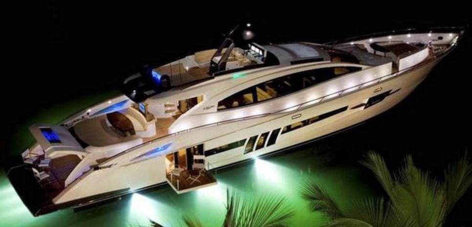LSX 92 Charter Yacht