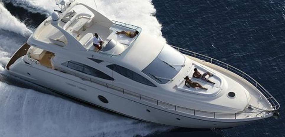 Lucignolo Charter Yacht
