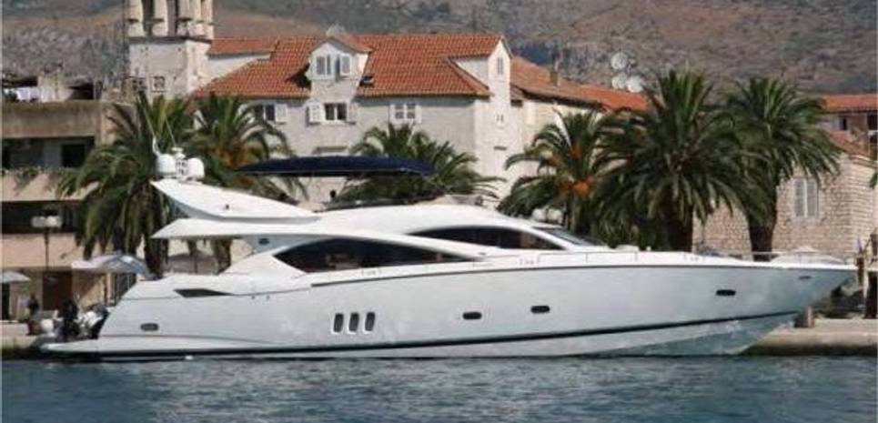 Lucky Bear Charter Yacht