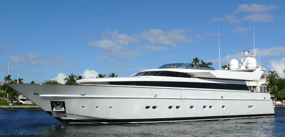 Lunacea Charter Yacht