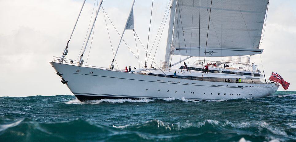 M5 Charter Yacht
