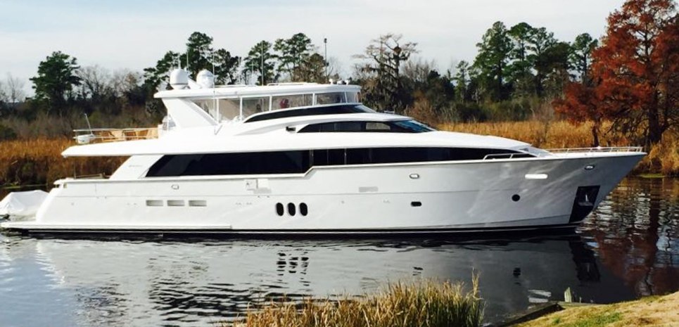 Magalita V Charter Yacht
