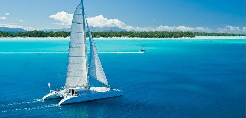 Magic Cat Charter Yacht