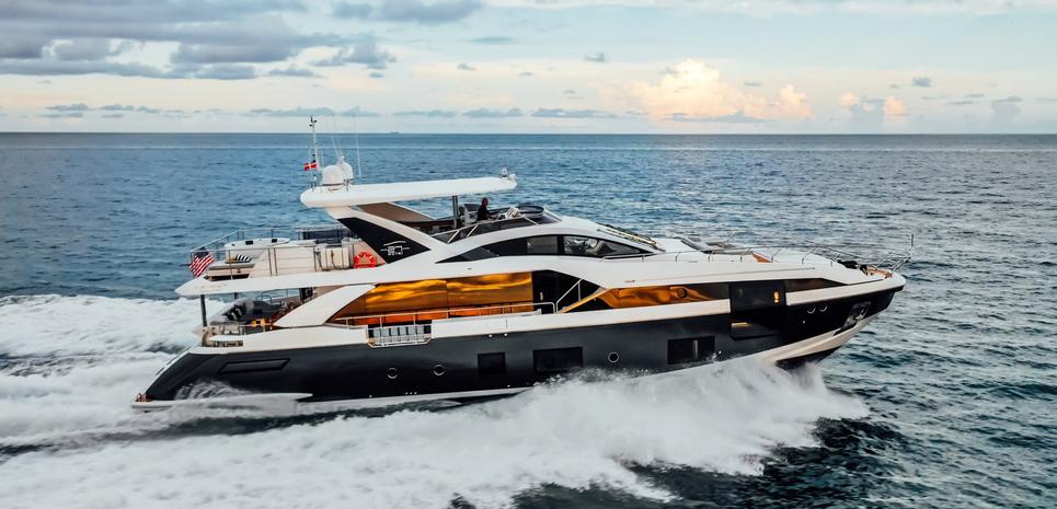 Majestic Moments Charter Yacht