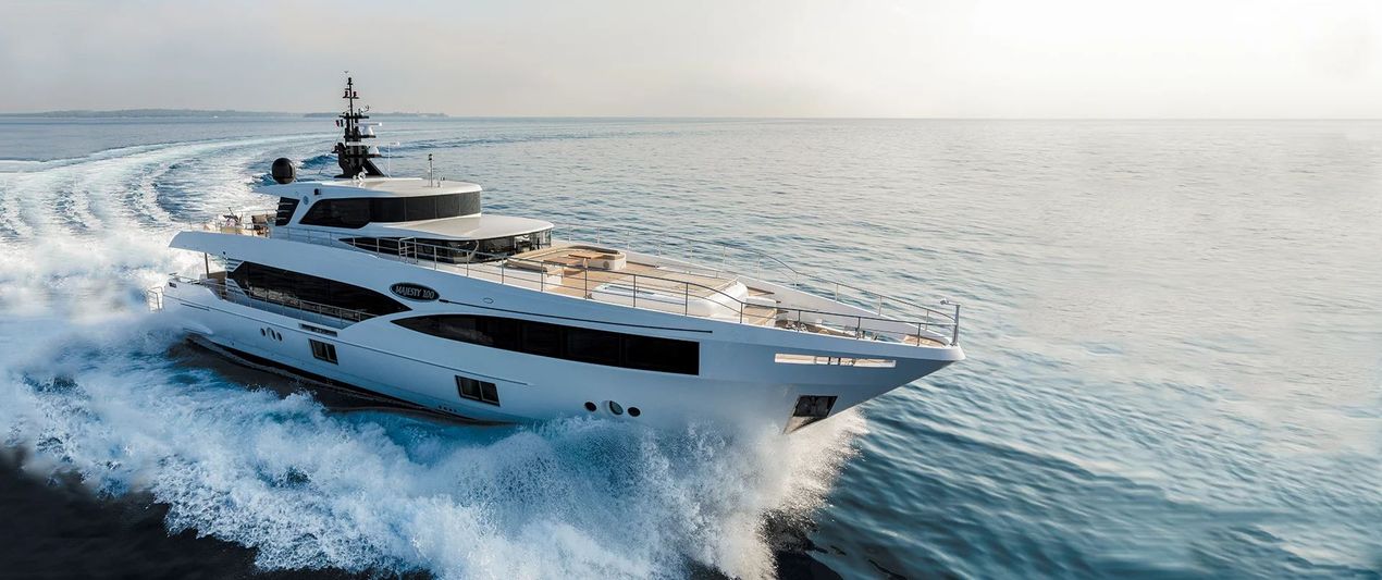 Majesty 100/06 Charter Yacht