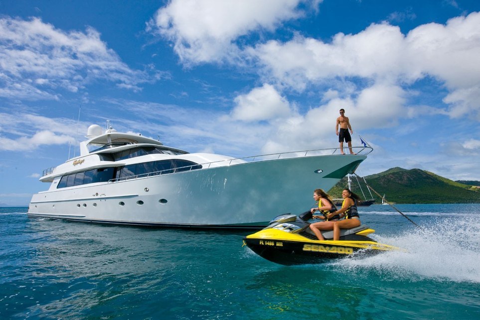 Mamamia Charter Yacht