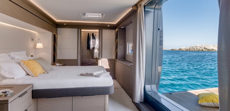 Mana Kai Charter Yacht