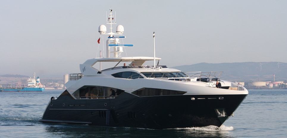 Manhattan Express II Charter Yacht