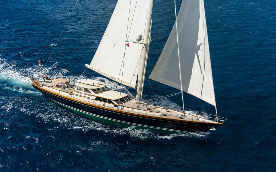 Marae Charter Yacht