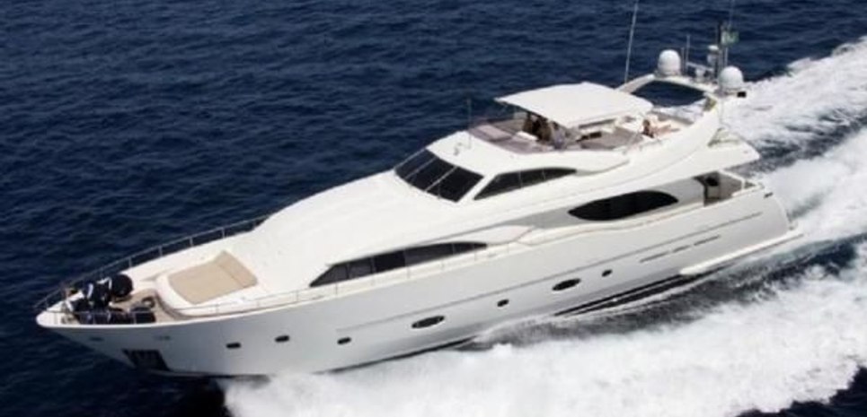 Mariposa Charter Yacht