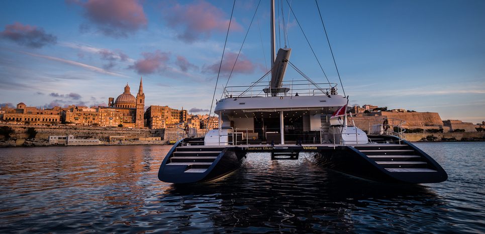 Mashua Bluu Charter Yacht