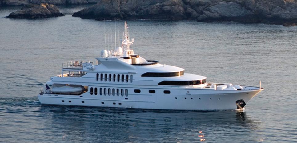 Matrix Rose Charter Yacht