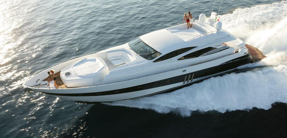 Maximo Charter Yacht