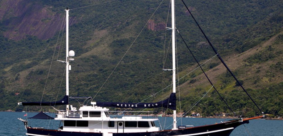 Mestre Belo Charter Yacht