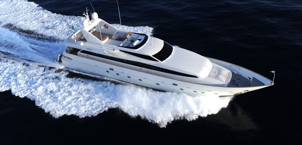 Miadoma Charter Yacht