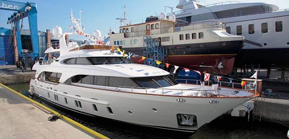 Miamaa Charter Yacht