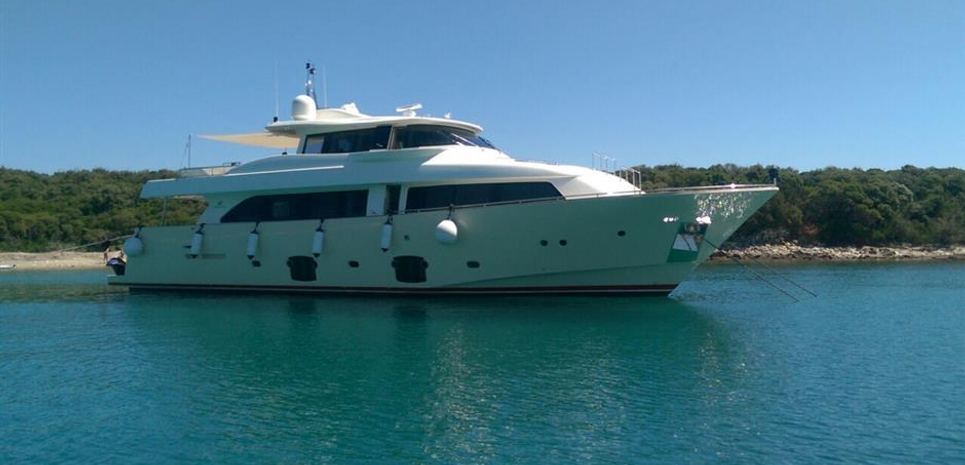 Miamor Charter Yacht